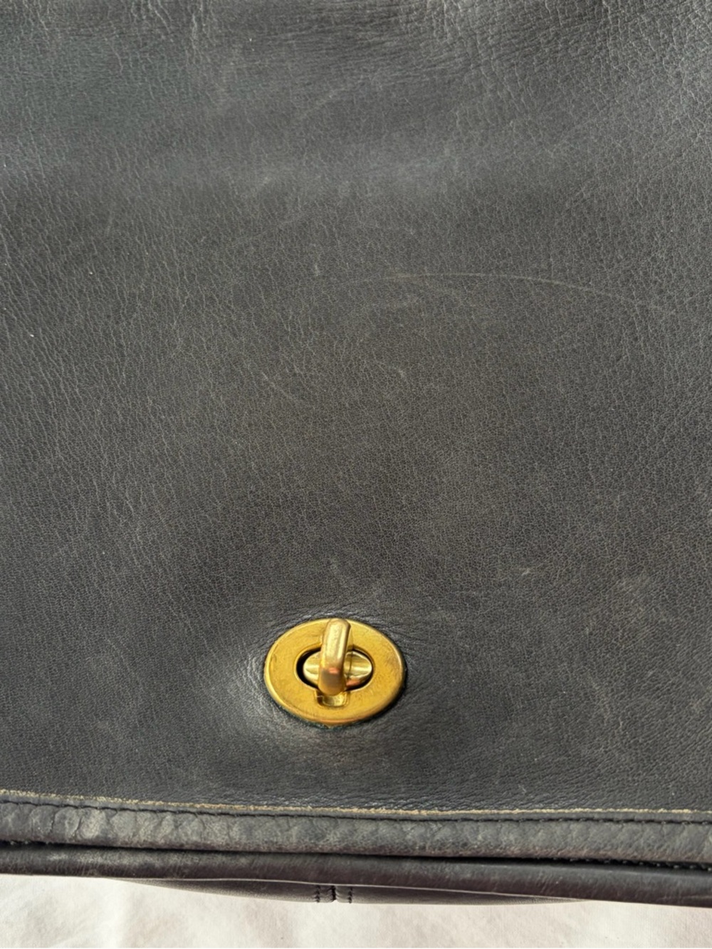 Vintage Black Coach City Bag - Picture 4 of 9